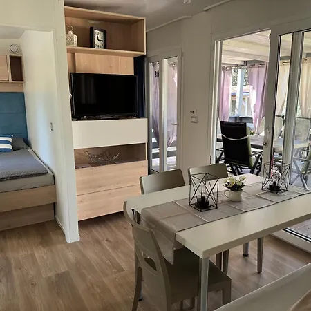 Danyja Mobilehome Biograd na Moru