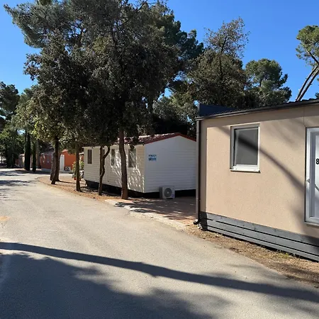 Danyja Mobilehome * Biograd Na Moru